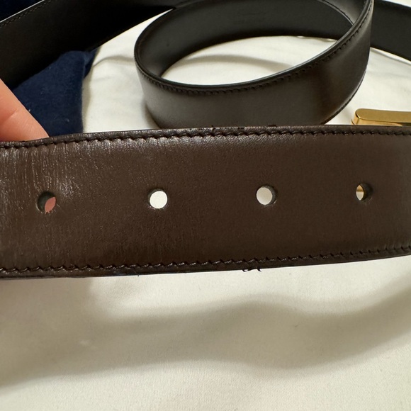 Men’s Prada belt chocolate brown with gold buckle size 42/105 - Picture 3 of 4